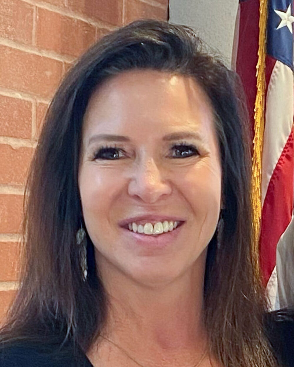 Portrait of Michelle Davis.