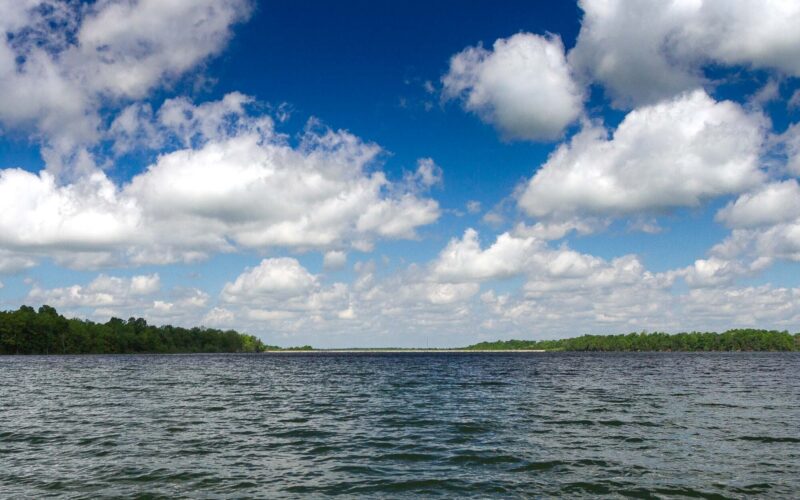 Fellows lake hero 1