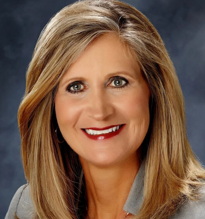 Head-and-shoulders portrait of Anita Oplotnik