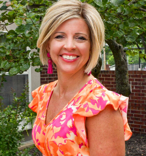 Portrait of Lori Jones
