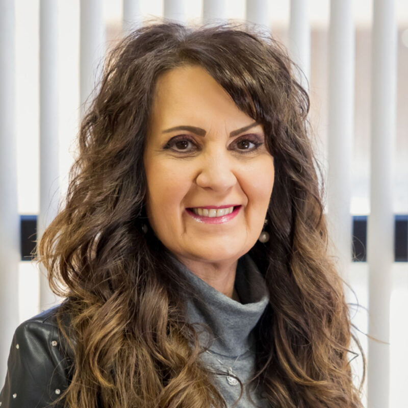 Chrisina Craig Rogersville600x600